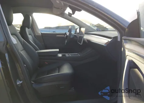 2023 Tesla Model Y Awd/Long Range Dual Motor All-Wheel Drive from USA, damaged, VIN 7SAYGDEE8PA195982